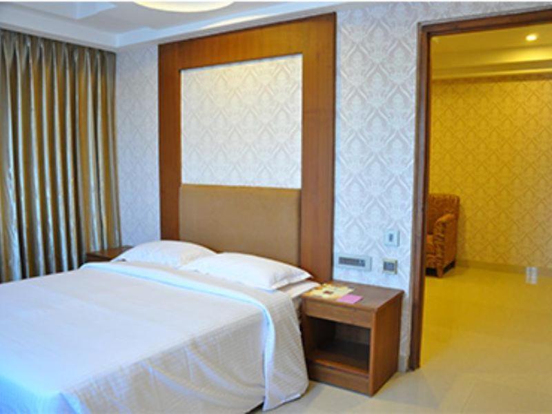 The Vijay Park - Airport Hotel Madras Buitenkant foto